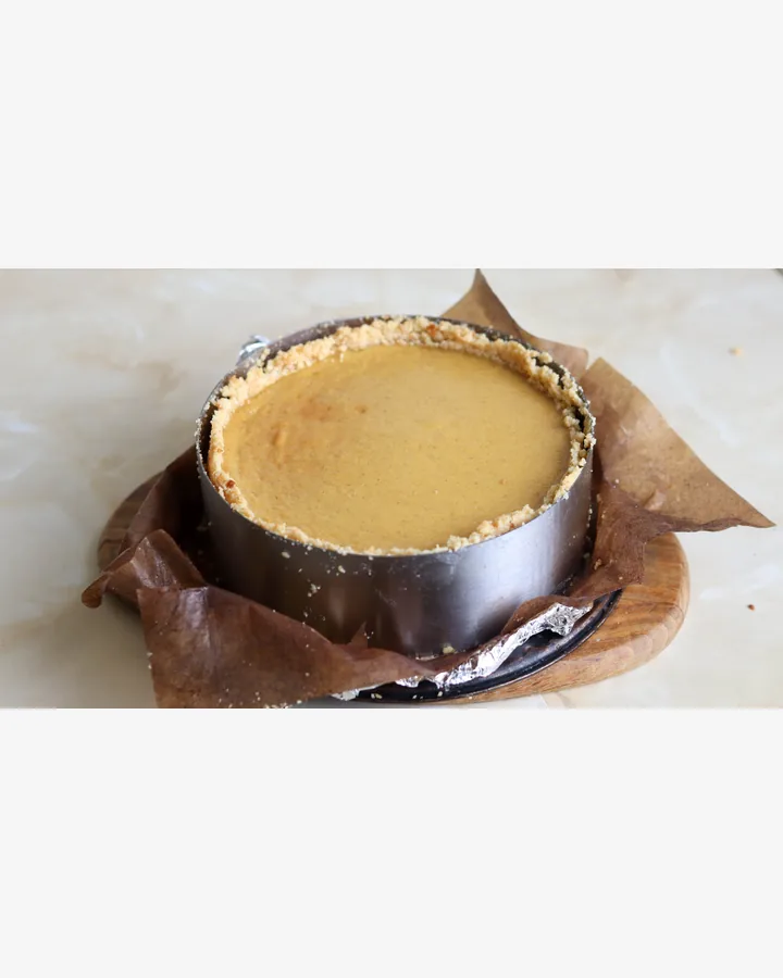 Kürbis-Käsekuchen mit Kokosmilch